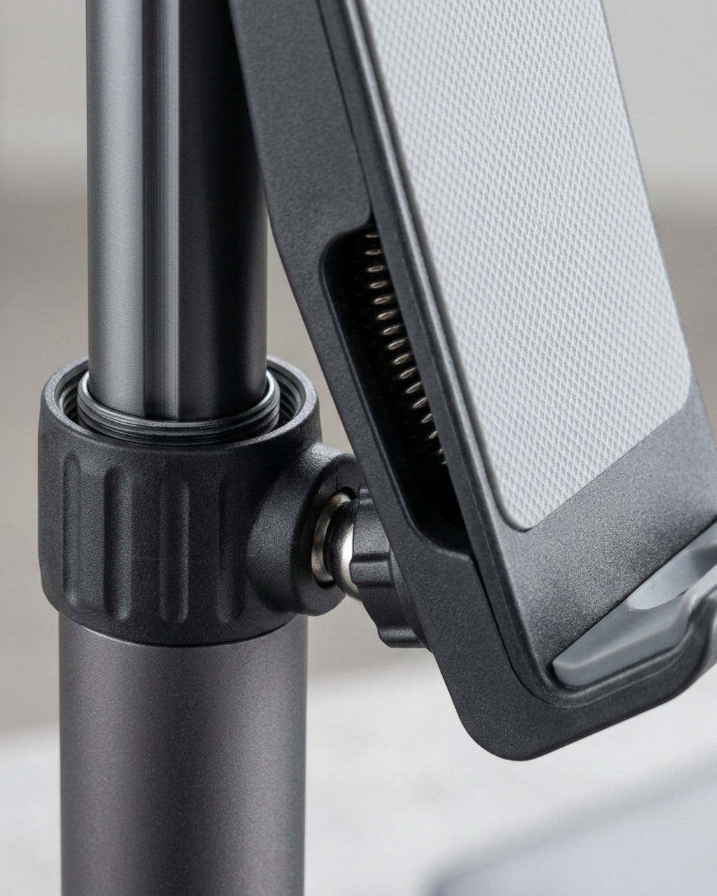 Lofar Telescopic Weighted-Base Phone Stand 18-31 cm Charcoal - Detail view